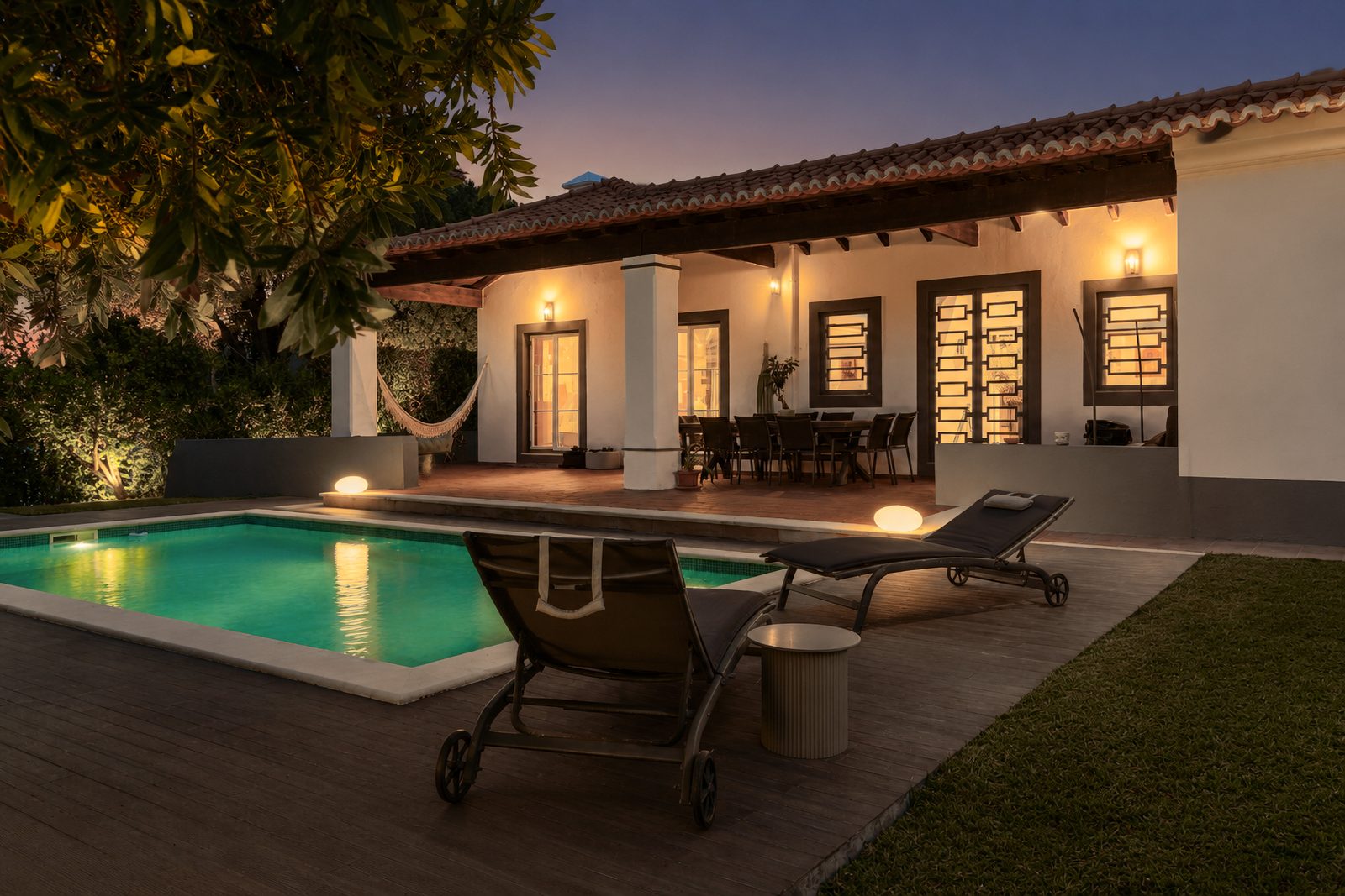 Moradia com piscina — serviço completo imobiliário Portugal